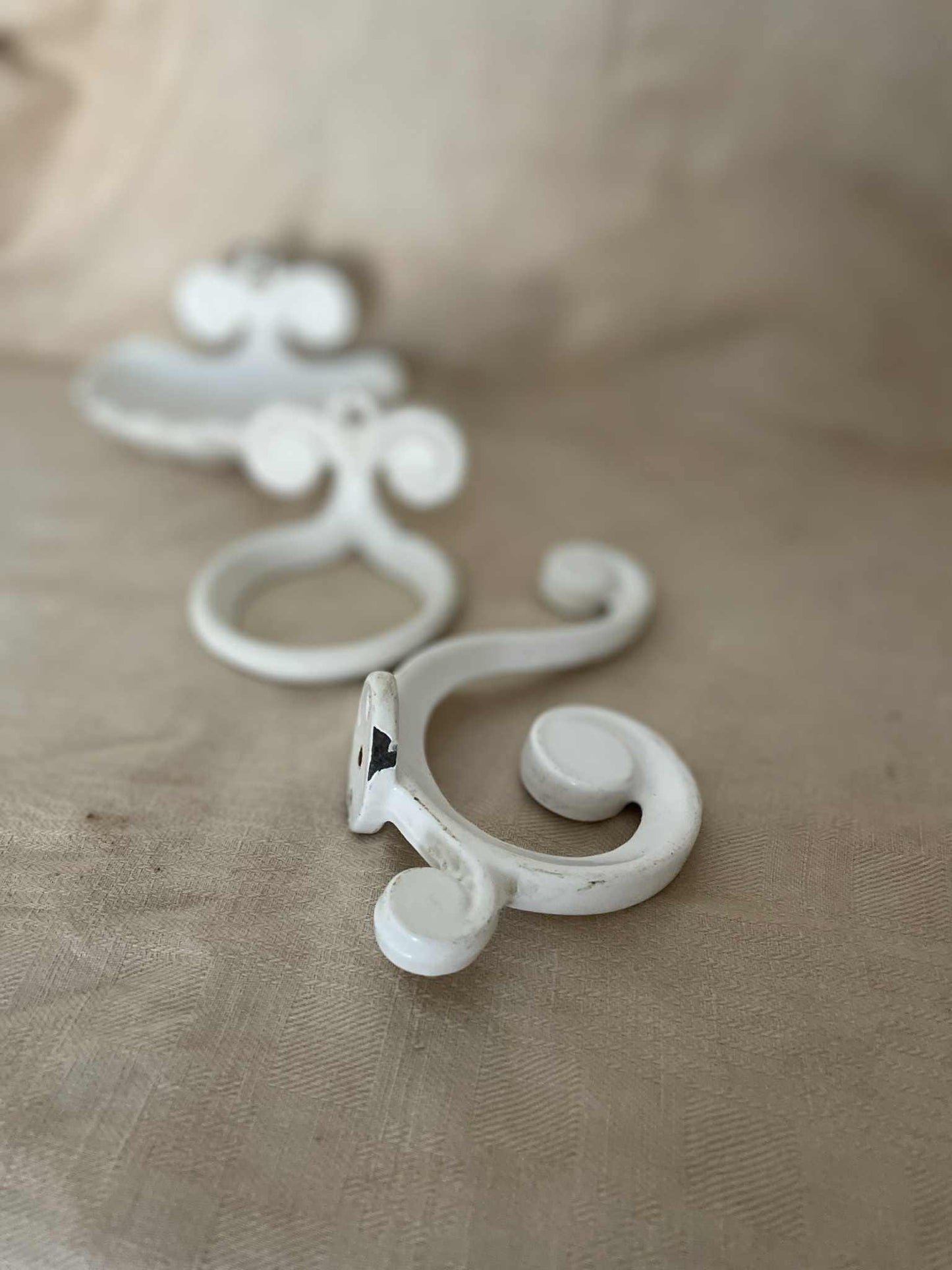 3 Piece Vintage cast iron enamelled bathroom set