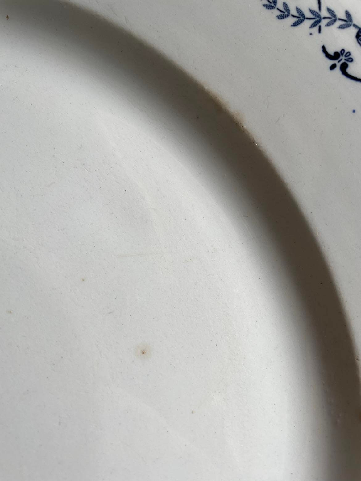 Gien Ironstone plate - Lodi