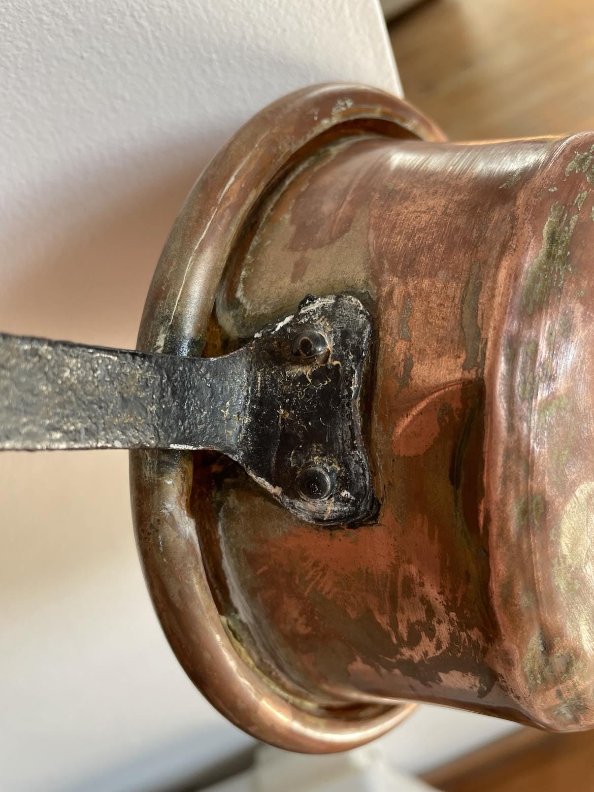 Antique Copper pan with footed long iron handle