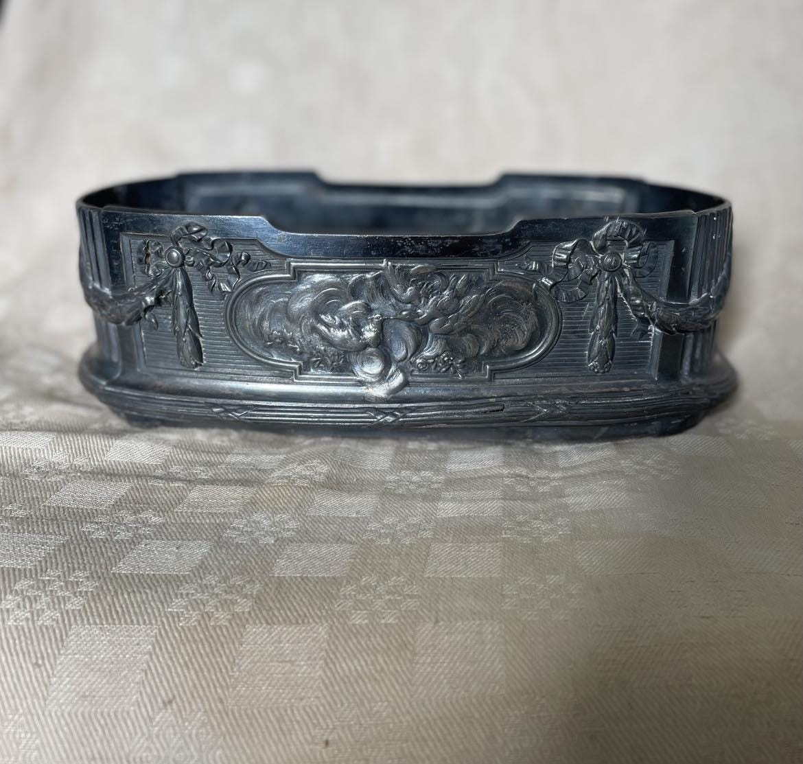 Christofle Gallia Silver plated Jardiniere / table centre piece. Model 4847