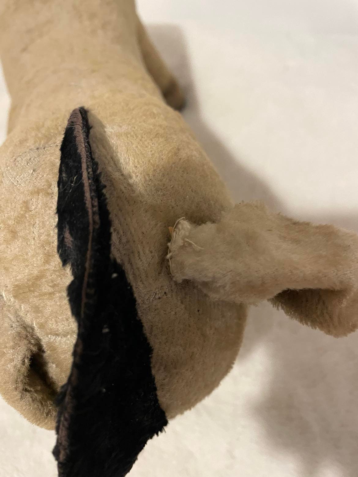 Primitive wire framed horse/ peluche ancienne