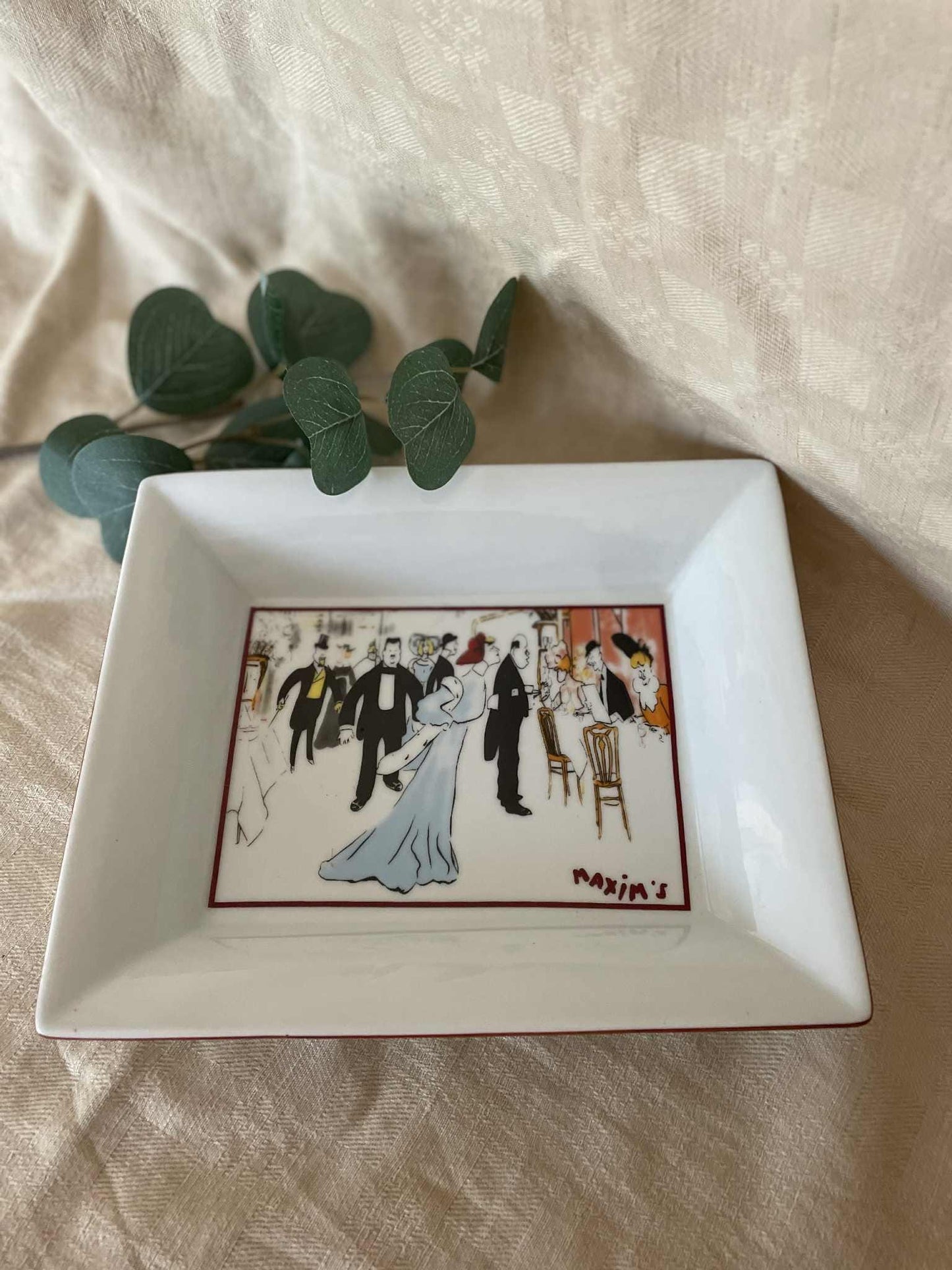 Maxim's de Paris small porcelain Vide Poche/ empty change plate