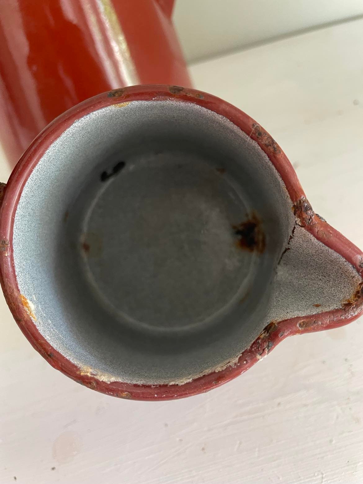 Enamelled coffee pot/ cafetière tôle émaillée