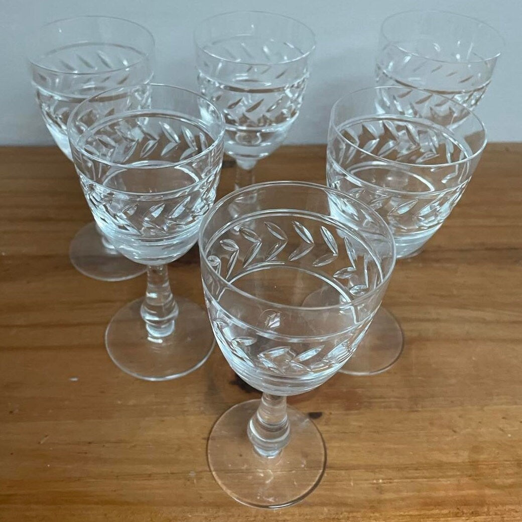 Cristal de Sèvres  set of 6 signed Sevres Crystal  Liqueur glasses