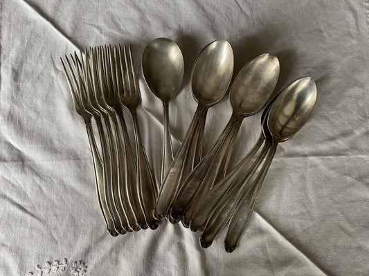 Antique silver plated Flatware - set of 16 pieces