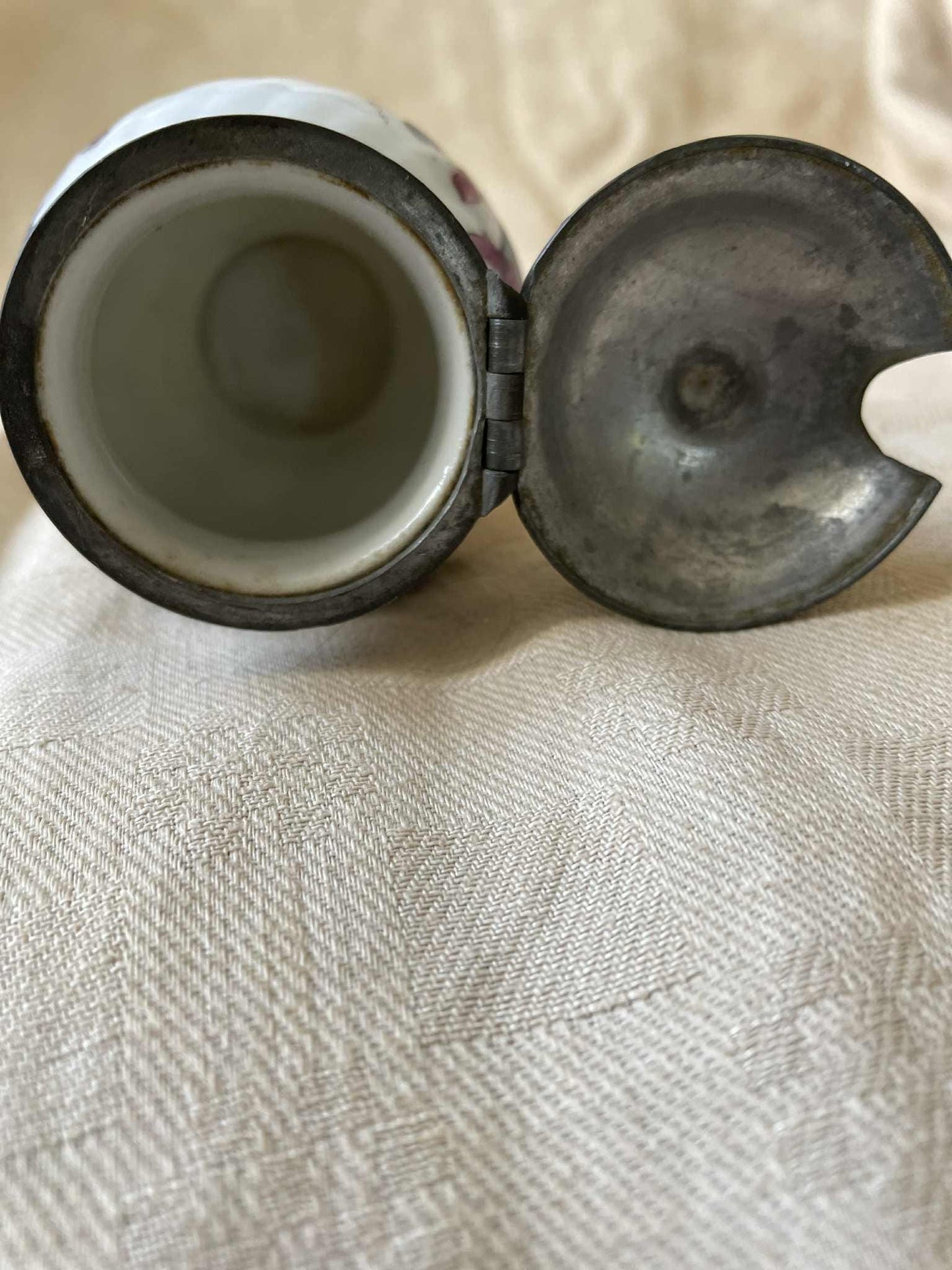 Porcelaine mustard pot  by AB Paris