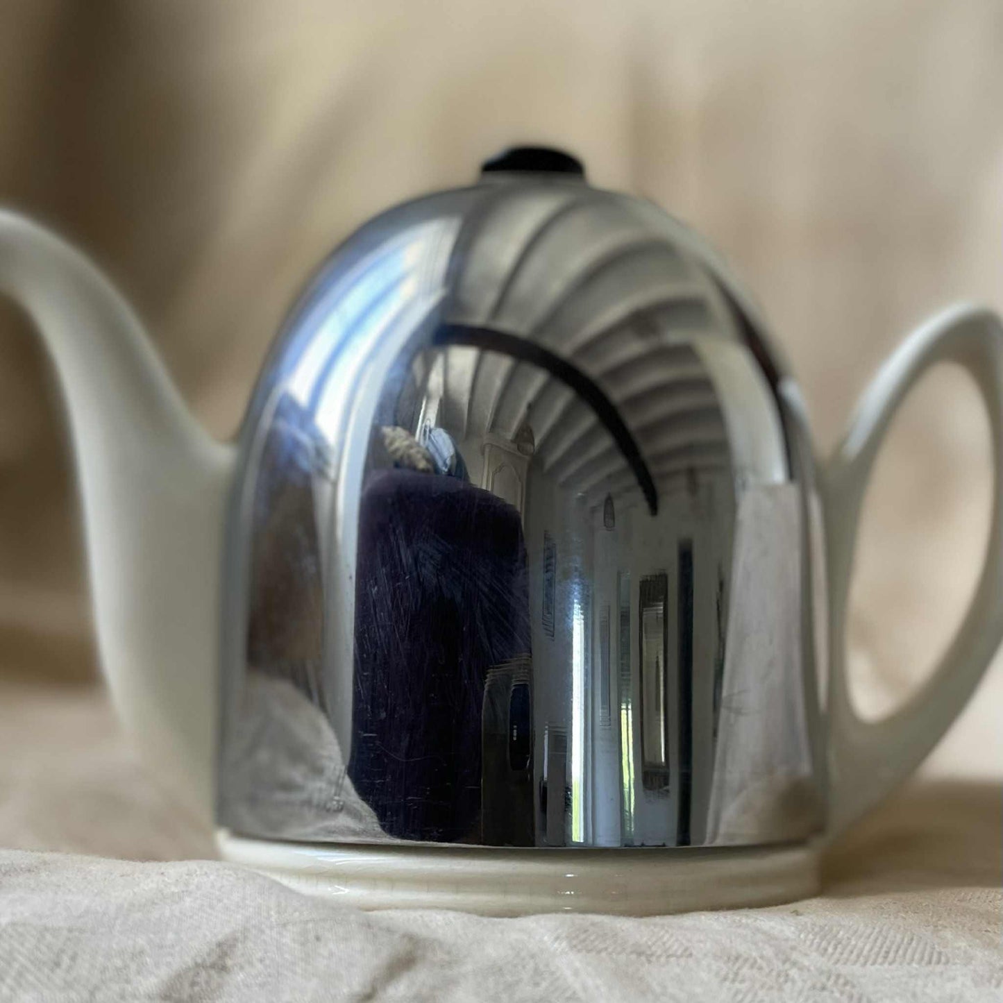 Salam 57  Insulated ceramic Tea pot/ Théière Salam