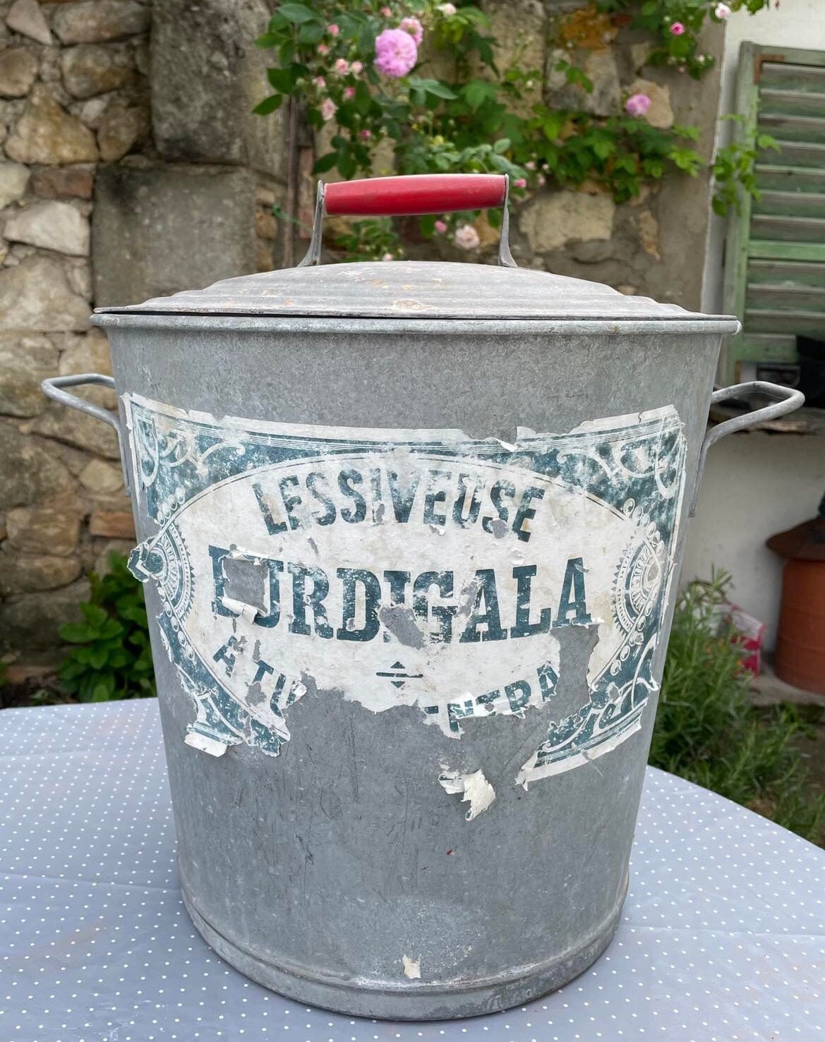 Galvanized Lessiveuse - early washing "machine"