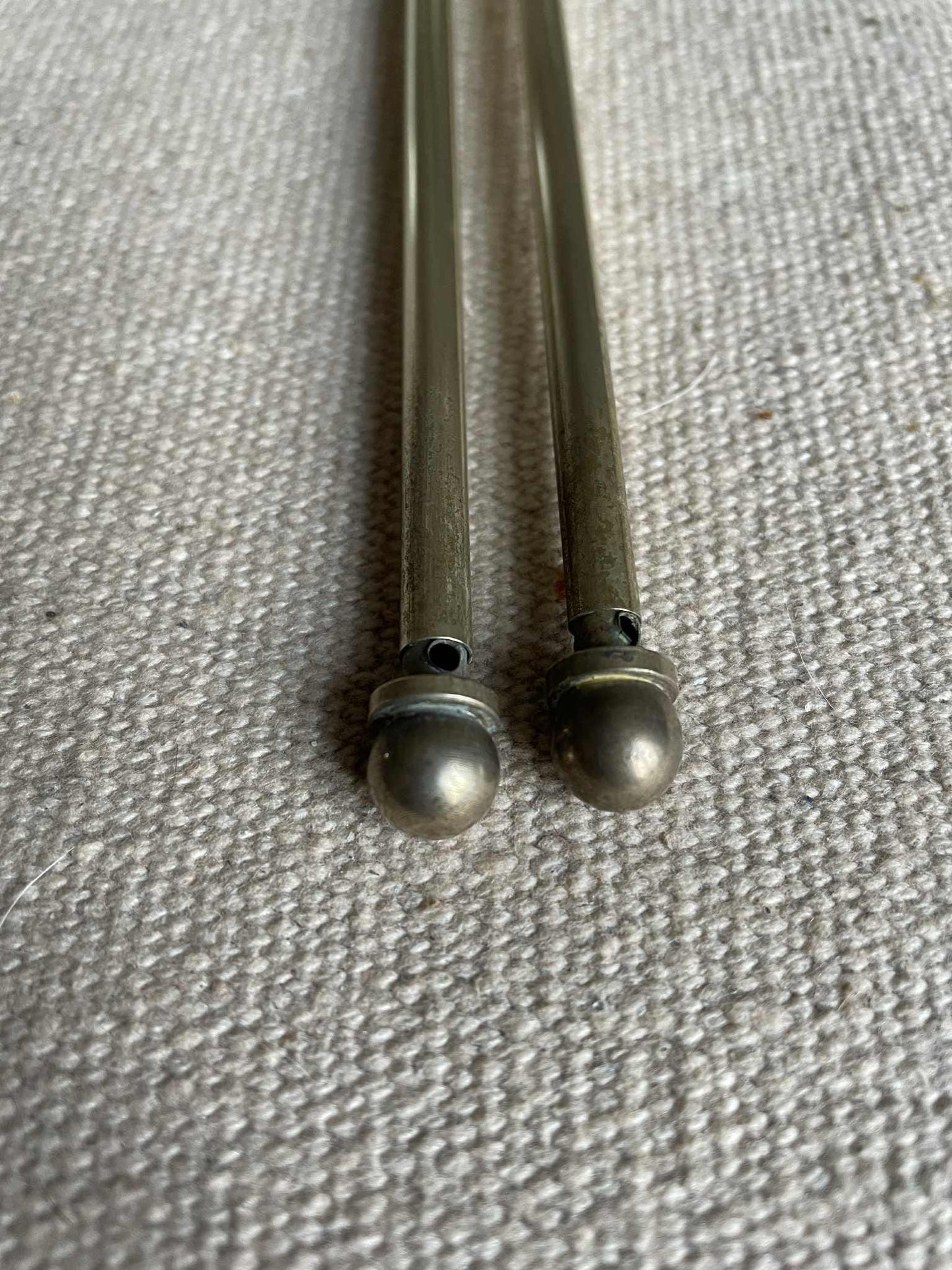 Two extendable brass lightweight curtain rods 39cm to 73cm max 6mm diameter