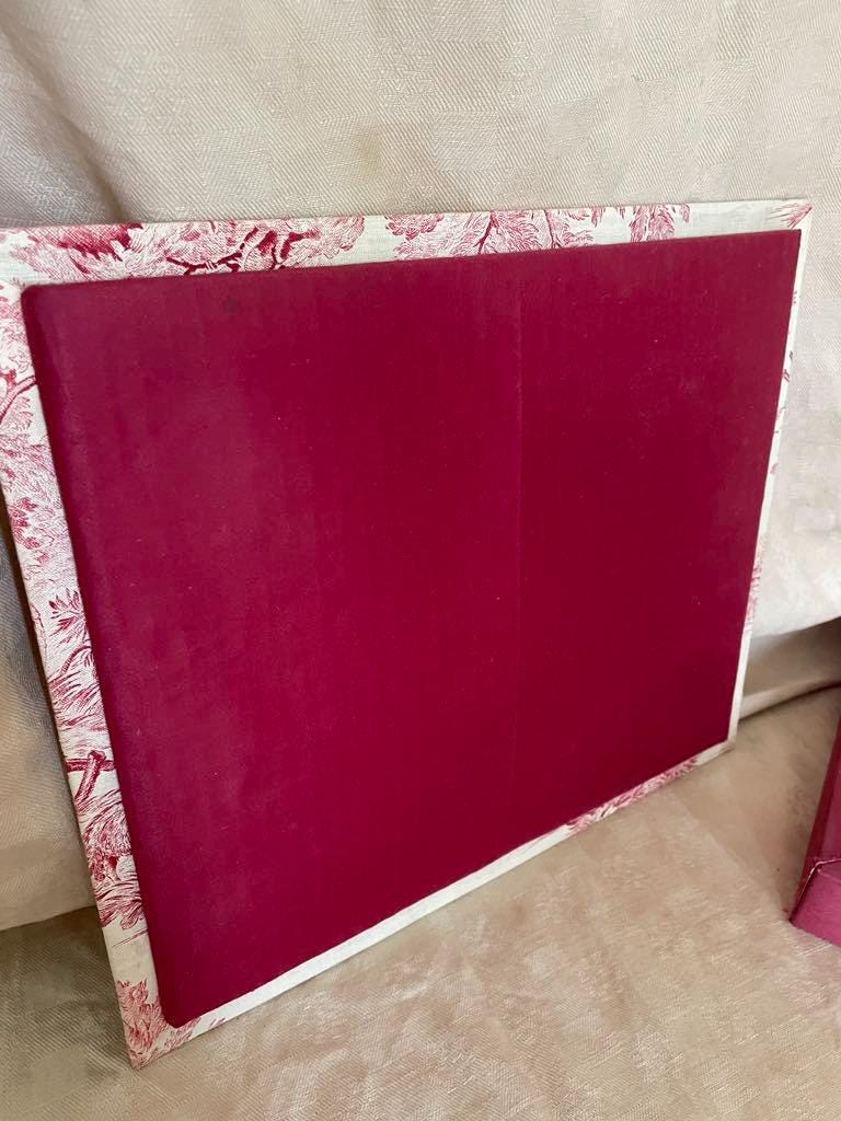 Vintage Toile de Jouy lidded box