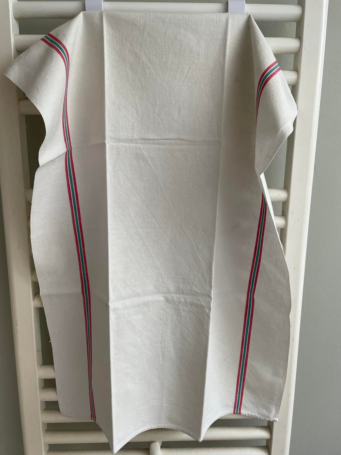A single red and green stripe Metis ( linen/cotton mix) tea towel