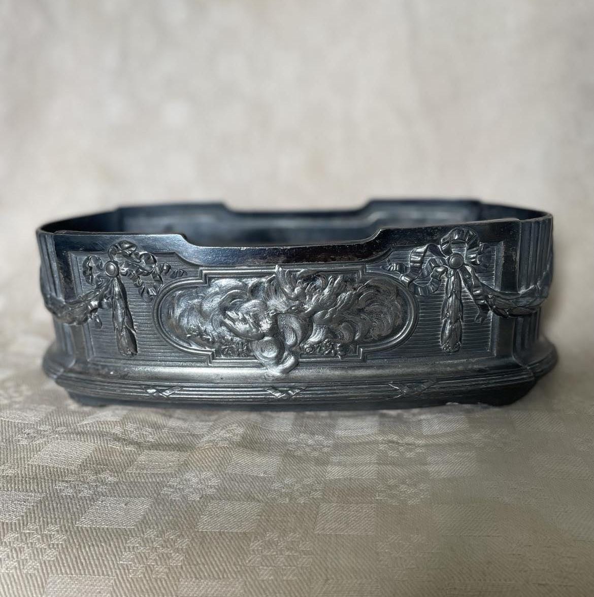 Christofle Gallia Silver plated Jardiniere / table centre piece. Model 4847