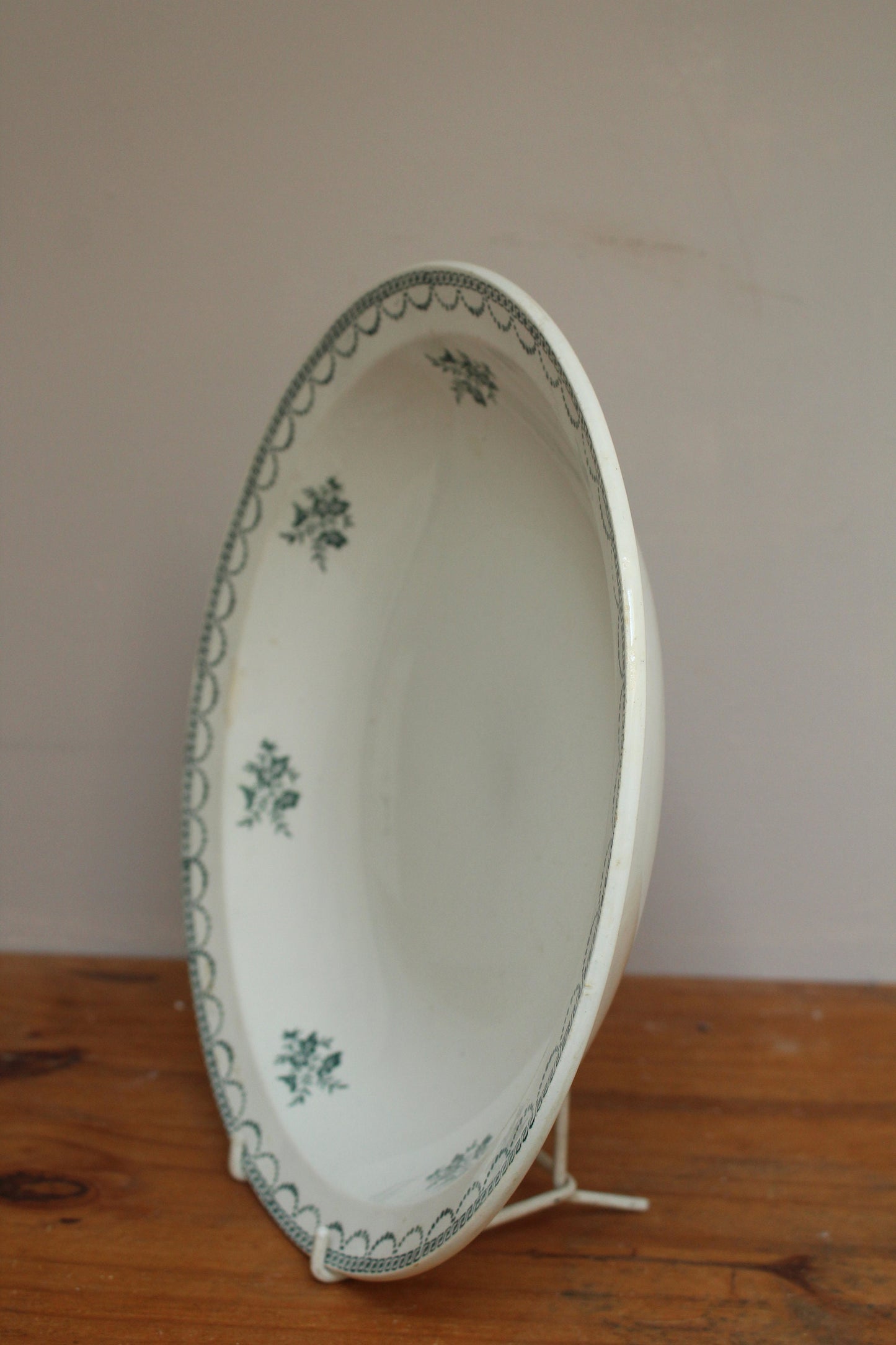 St Amand (nouvelles usines)  large serving plate