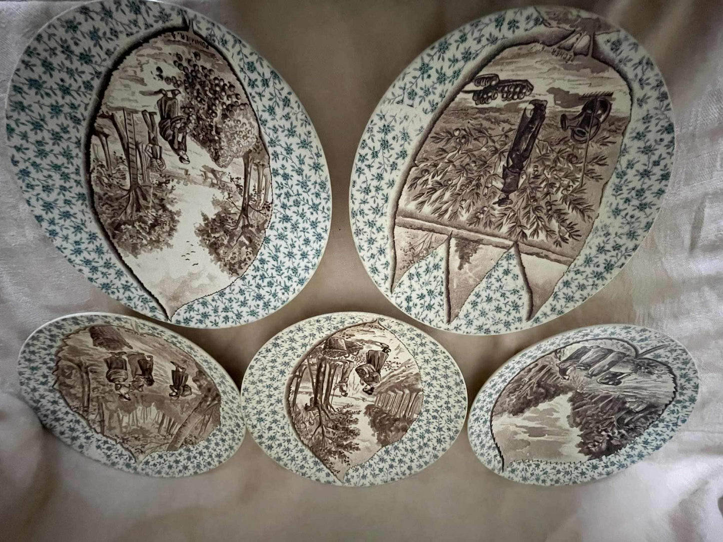 A set of 5 Antique Sarreguemines U.C  display plates - Fruit trees/ Harvest