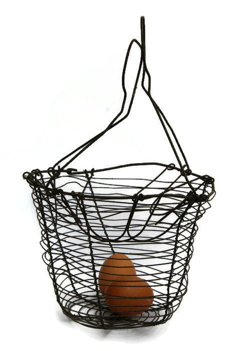Vintage French Woven Wire salad / egg basket